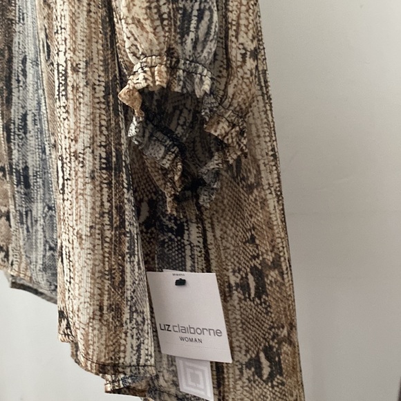 LIz Claiborne Chiffon V-Neck Long Sleeve Striped Tunic Top - Picture 7 of 11